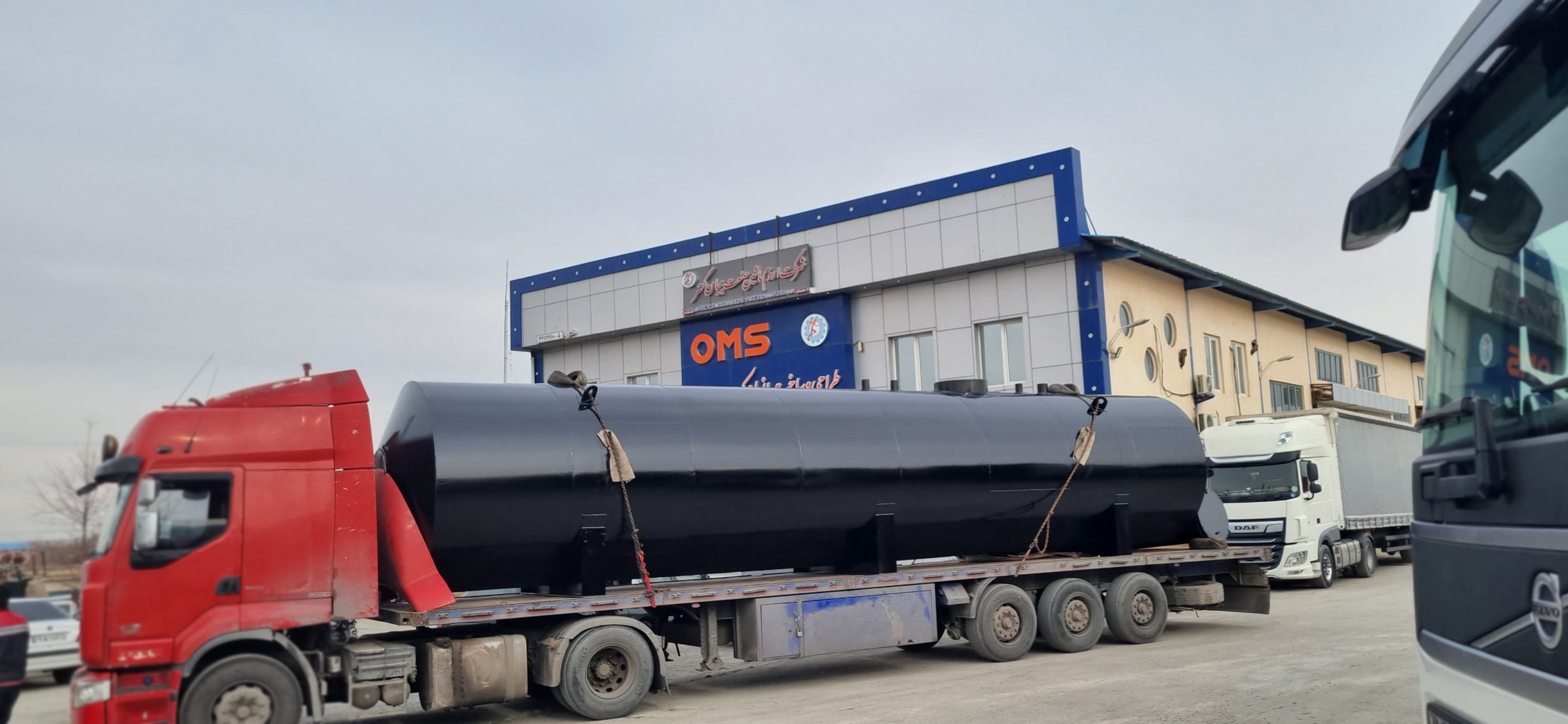 طراحی و ساخت مخزن 60 هزار لیتری سوخت بنزین صادر به روسیه